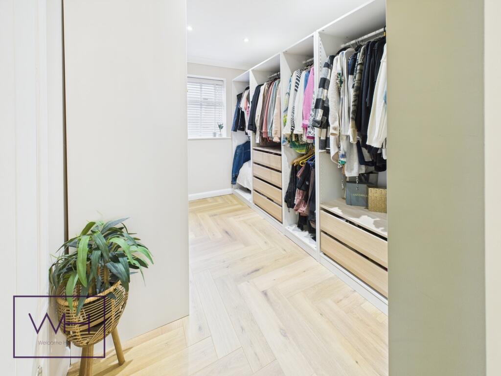 CAM03785G0-PR0215-ST