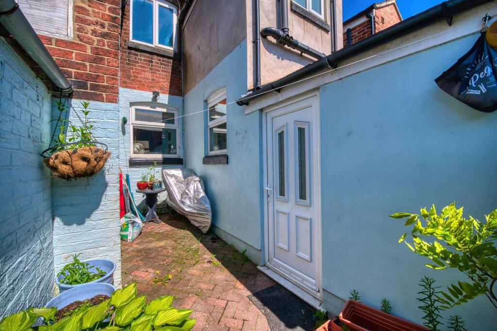 Courtyard Garden from gate.jpg
