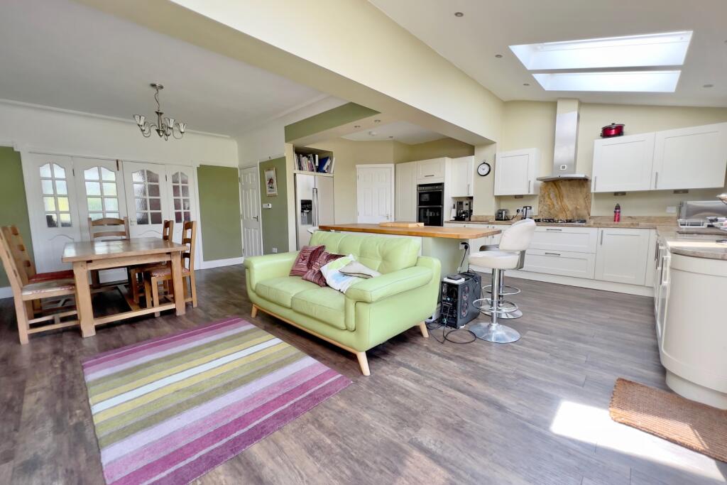 Dining Kitchen Family Room