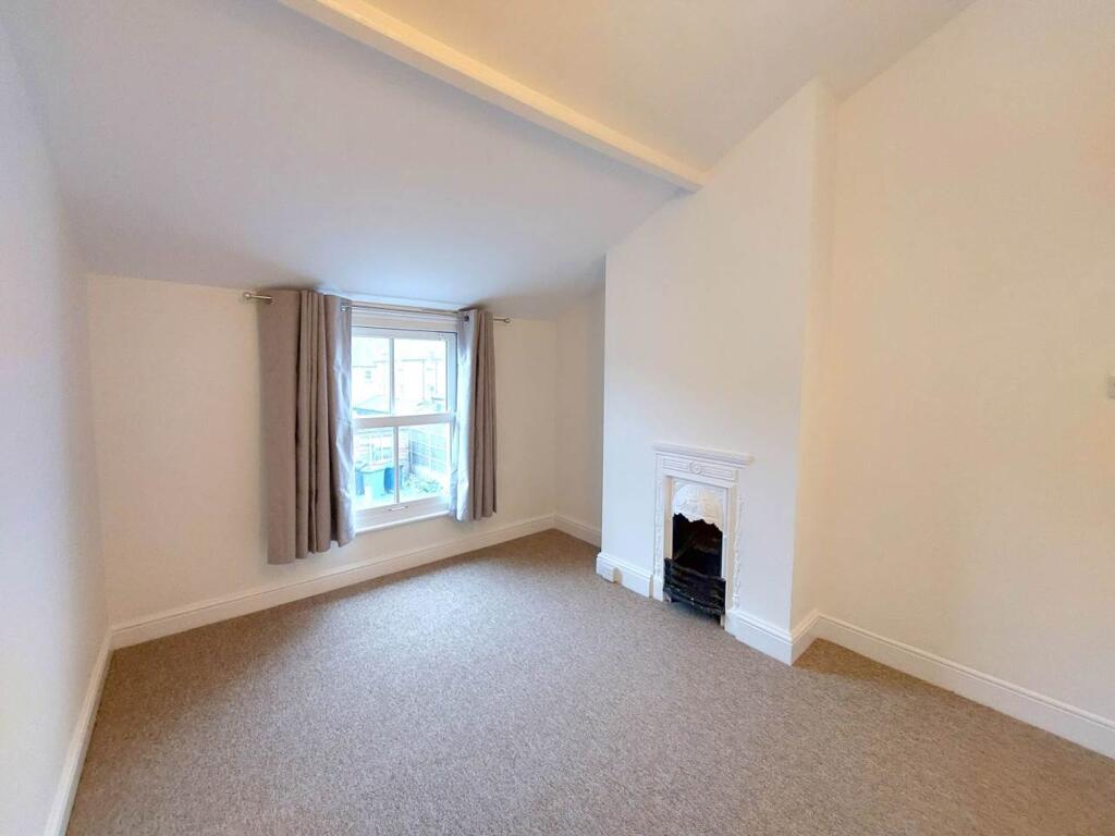 Bedroom Front