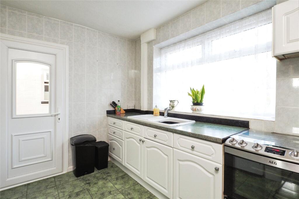 Fitted Kitchen