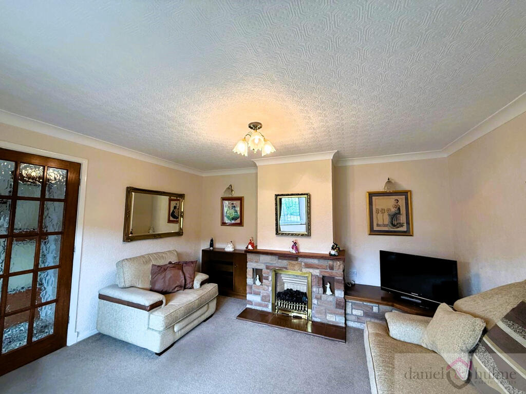 lounge2.use.jpeg