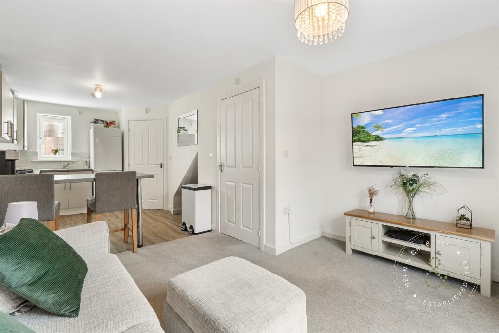 Rees Drive, HernCrabtree (15).jpg