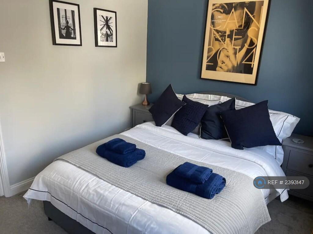 Double Bedroom