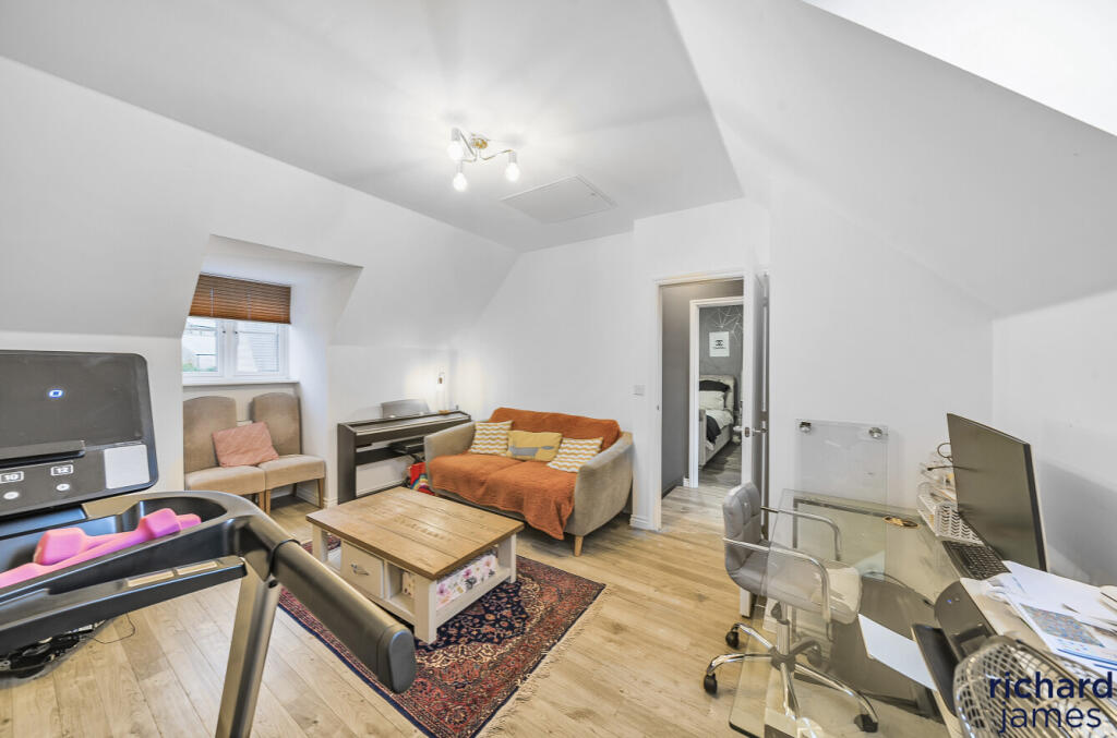 cba50a54-b7cd-40e...