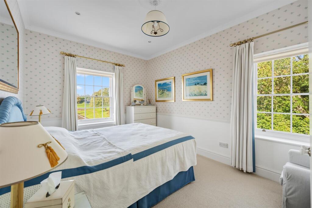 Saxton Mee  12a Sydnope Hall 0027.jpg