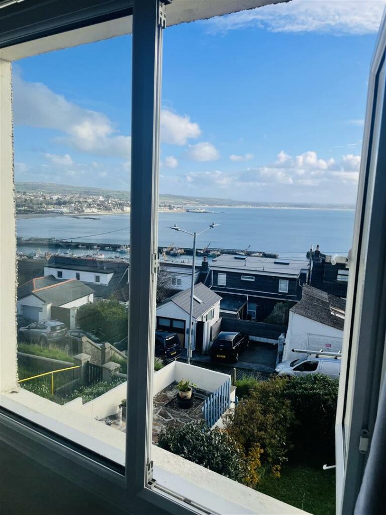 Gardens &amp; Sea Views
