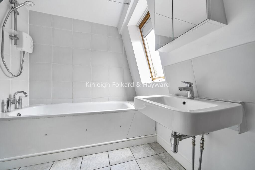 7fca24fd-07d3-4afc-a