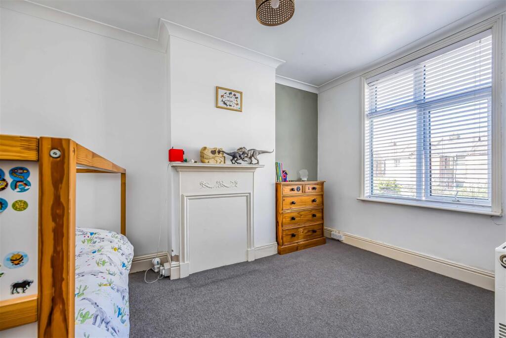 71 Bonchurch Road, Milton-Small-PorticoMarketing-S