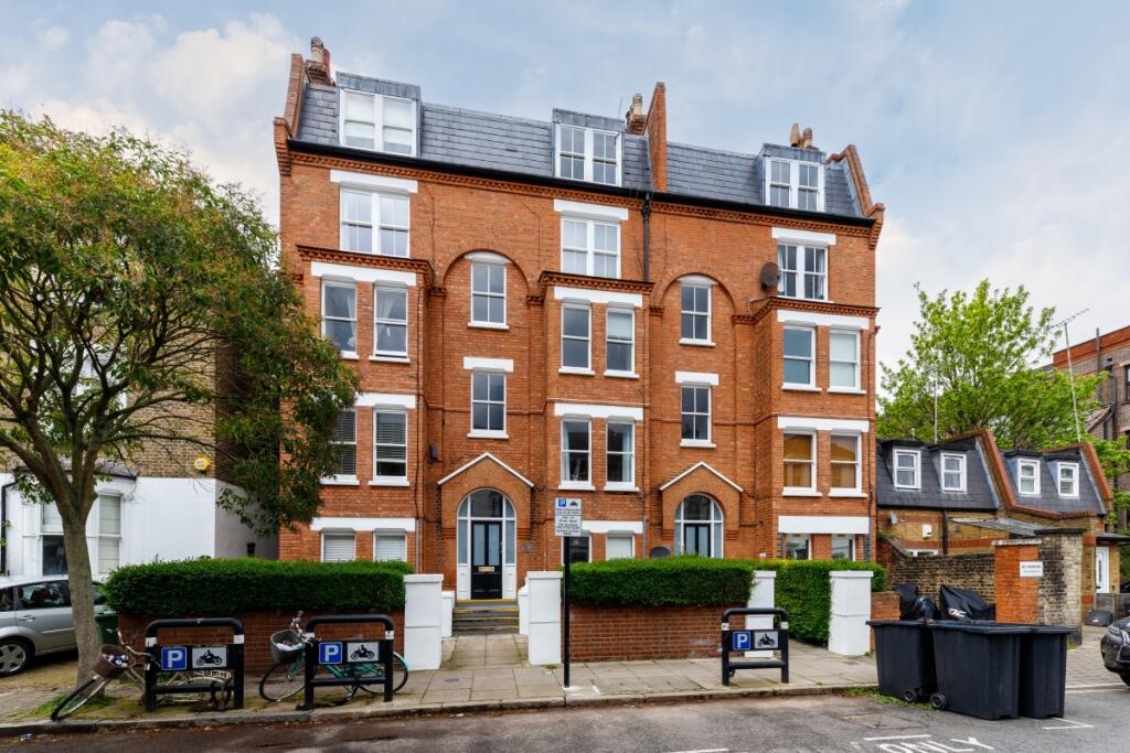 Fulford Mansions ...