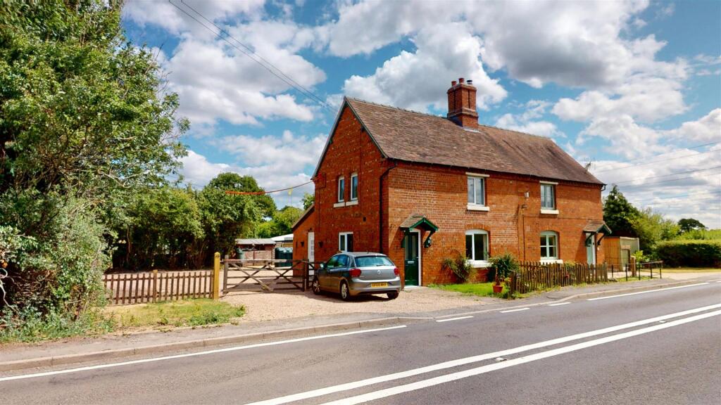 Broad Oak Cottage 6 Front.jpg