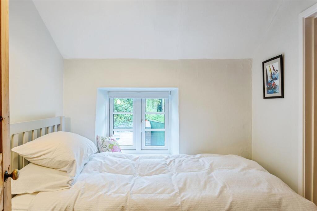 Bedroom Three.jpg
