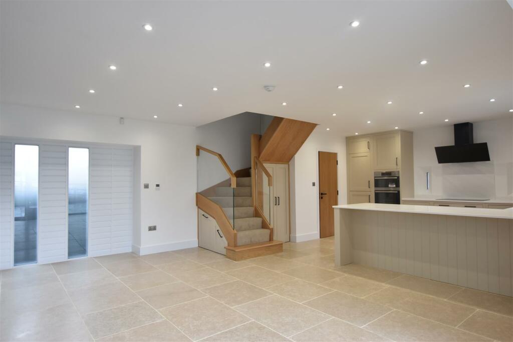 LIVING DINING KITCHEN