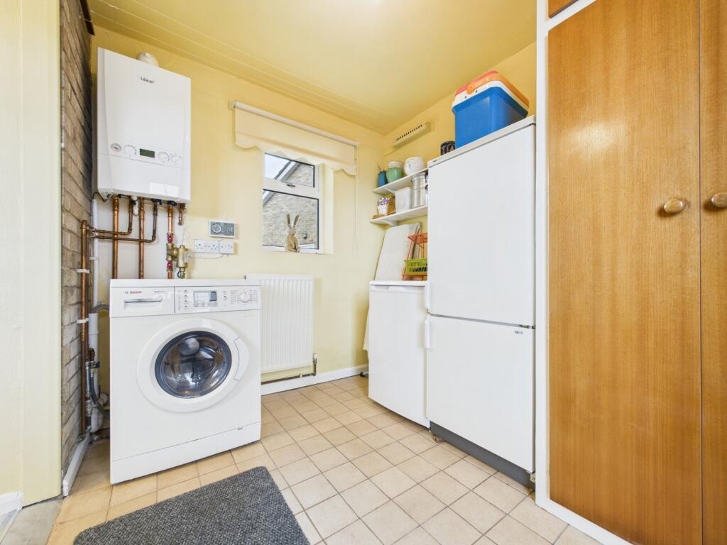 Utility Room/Entrance