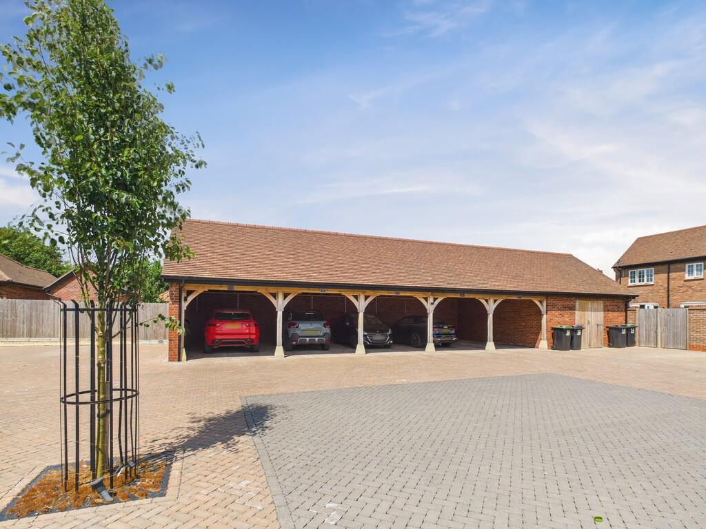 CAM05068G0-PR0038...