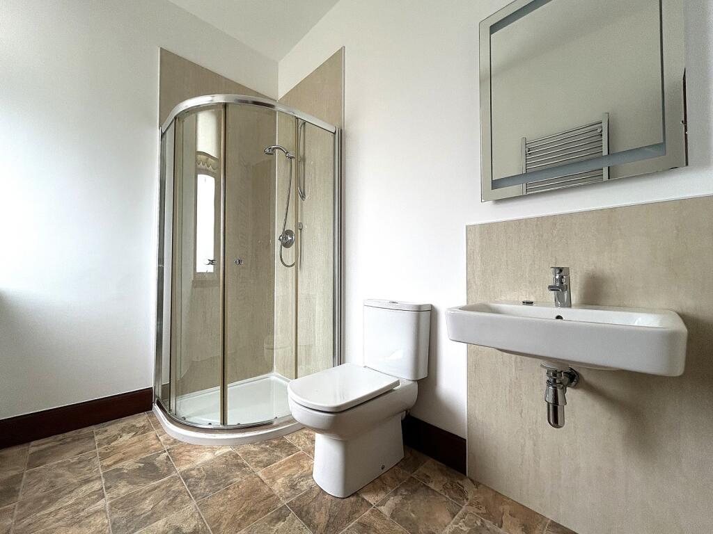 Ensuite Shower Room