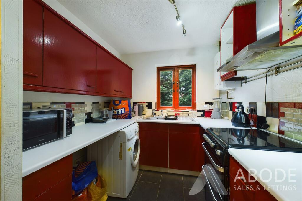 CAM03473G0-PR0161-STILL005.jpg