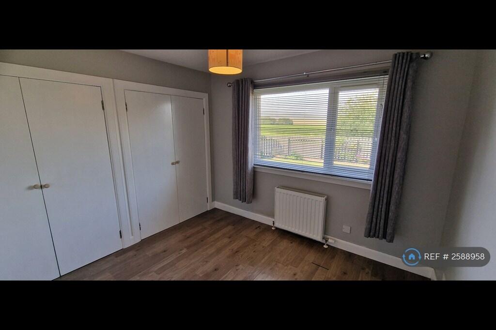 Front Bedroom (Ground)