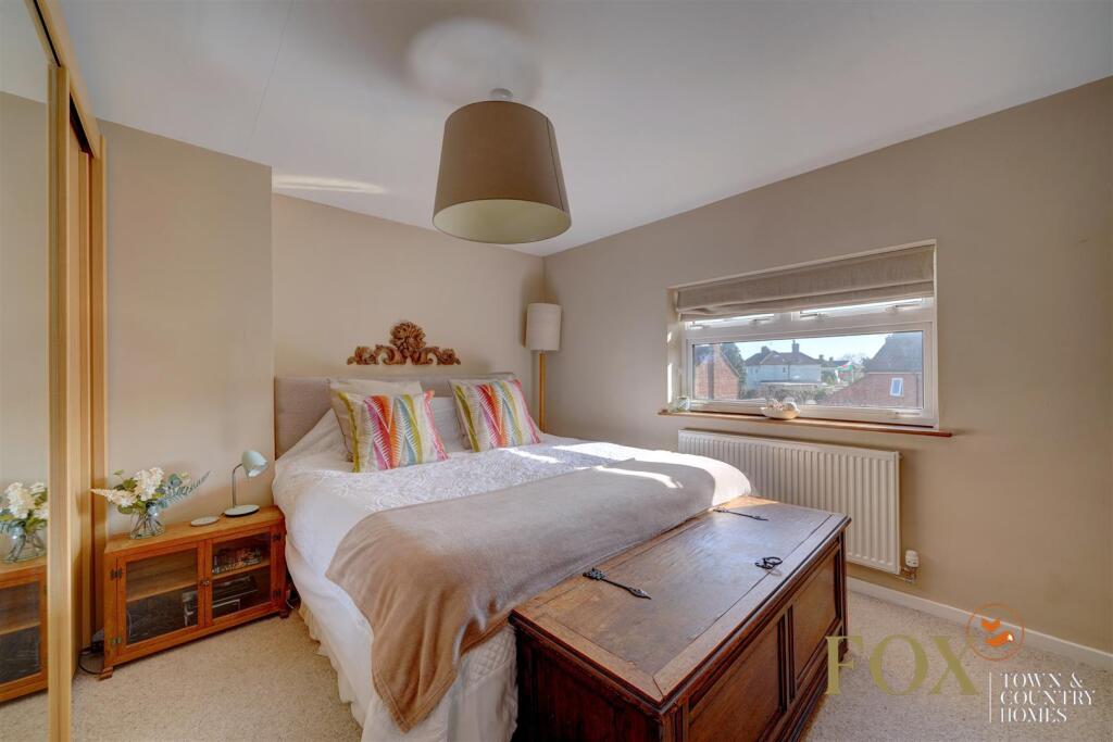 13 Hillsfield (14).jpg