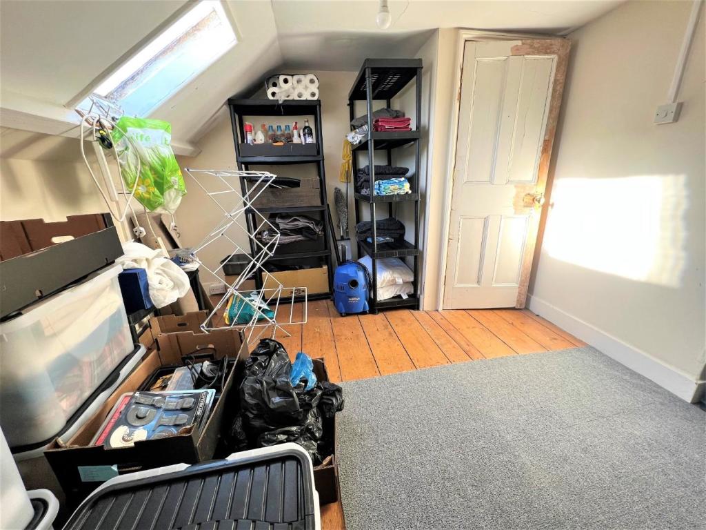 Bedroom 3.jpg