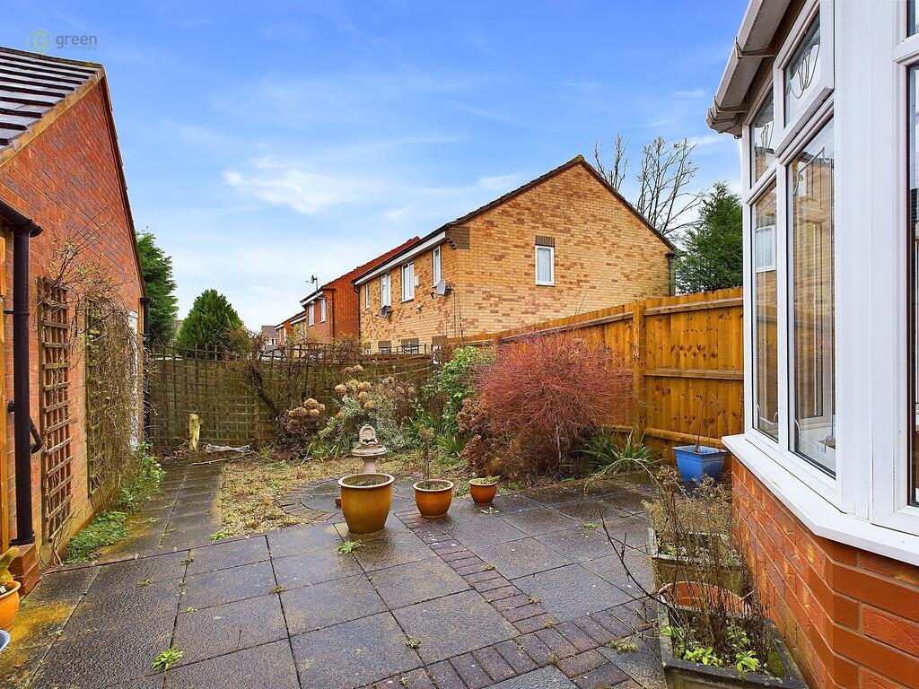 CAM04914G0-PR0025...