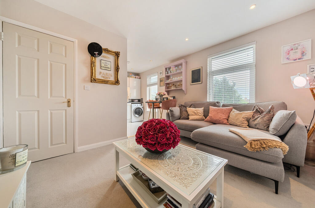 1303262-7-684185d...