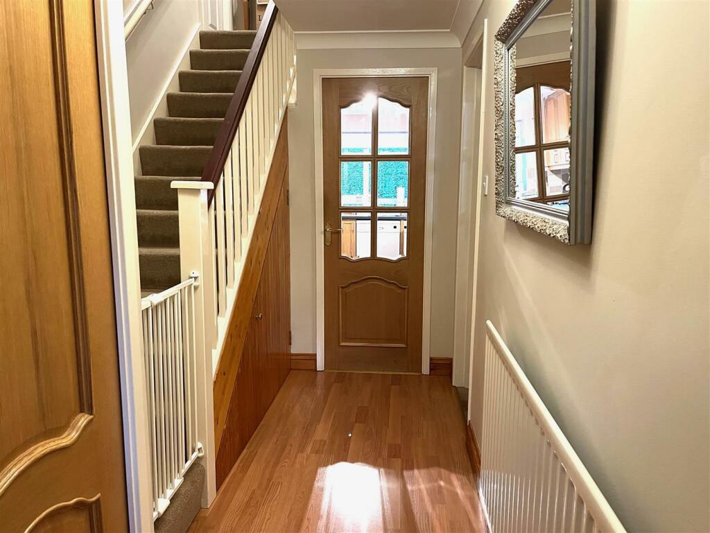 ingestre close (10).jpeg