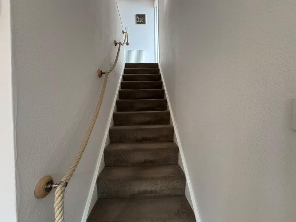 11 hancocks landi...