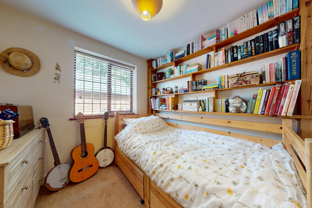 Bedroom 3/Office