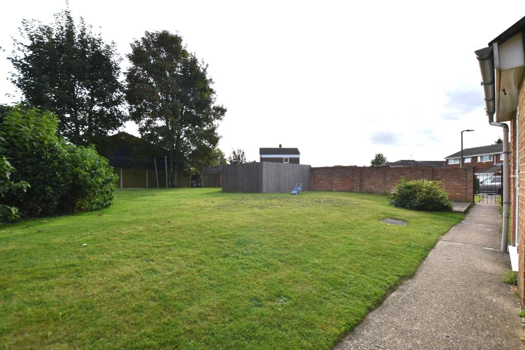 Communal Gardens 3