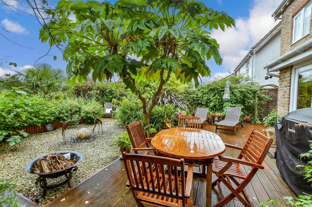 Patio / Decking