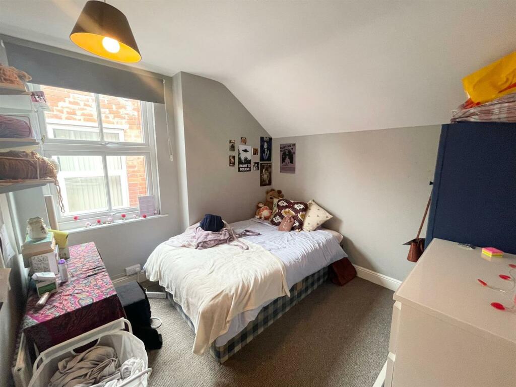 WhatsApp Image 2022-10-04 at 2.31.54 PM (1).jpeg