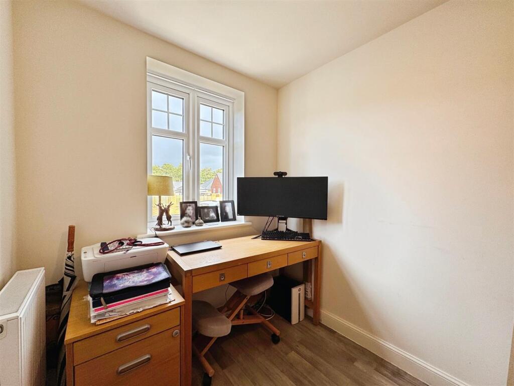 bd3e2c74--4D87-A2A2-3E531D58ADF0-10852-000007A267E