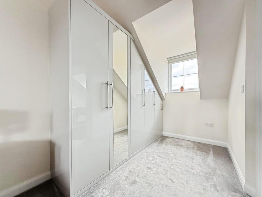 pbox-bedroom-316150.jpeg