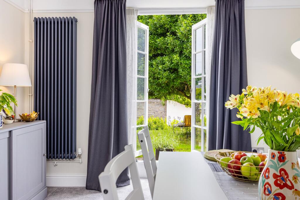 Dining Room to Garden