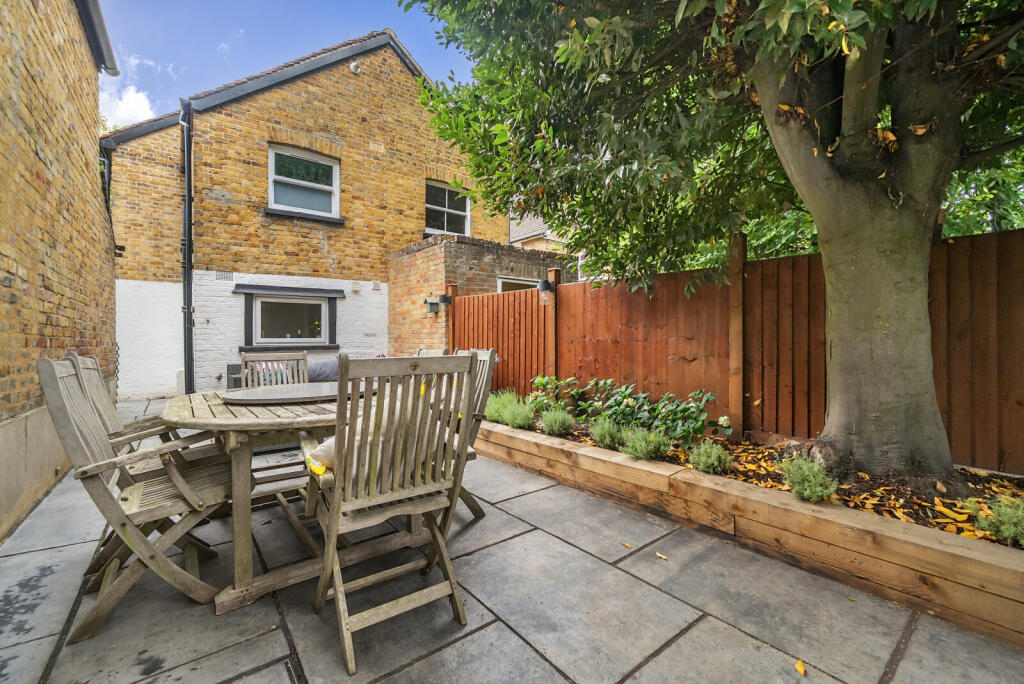 1334326-15-6890e4...