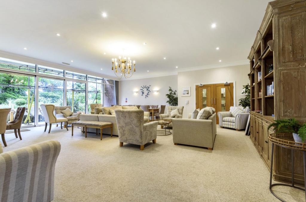 Communal Lounge