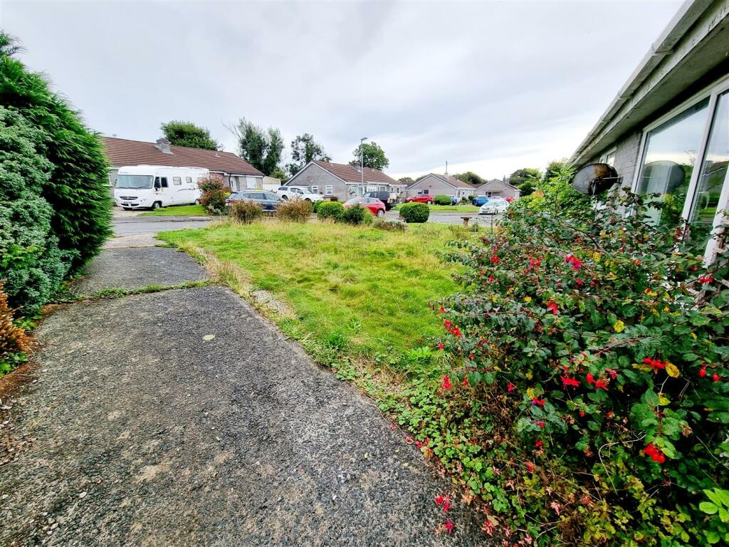 Driveway.jpg