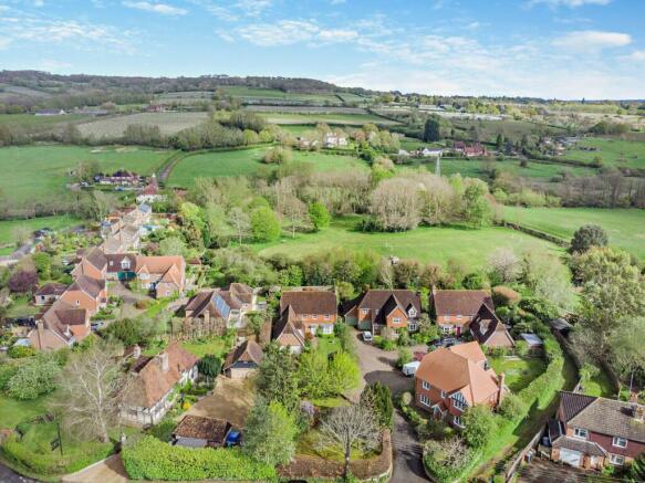 54817_SVN240048_IMG_