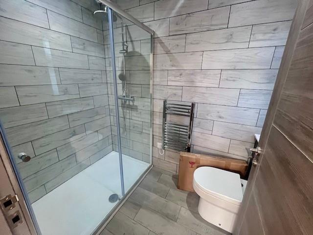 Shower Room.jpg