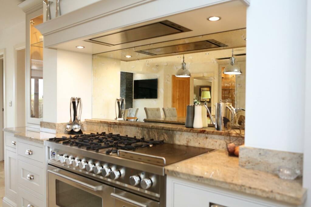 Breakfast Kitchen