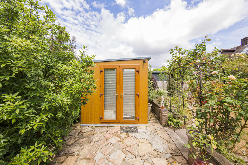 Garden Room - Off...