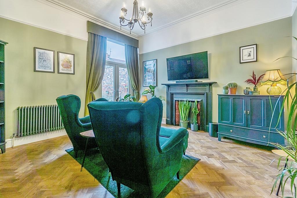 Snug / Sitting Room