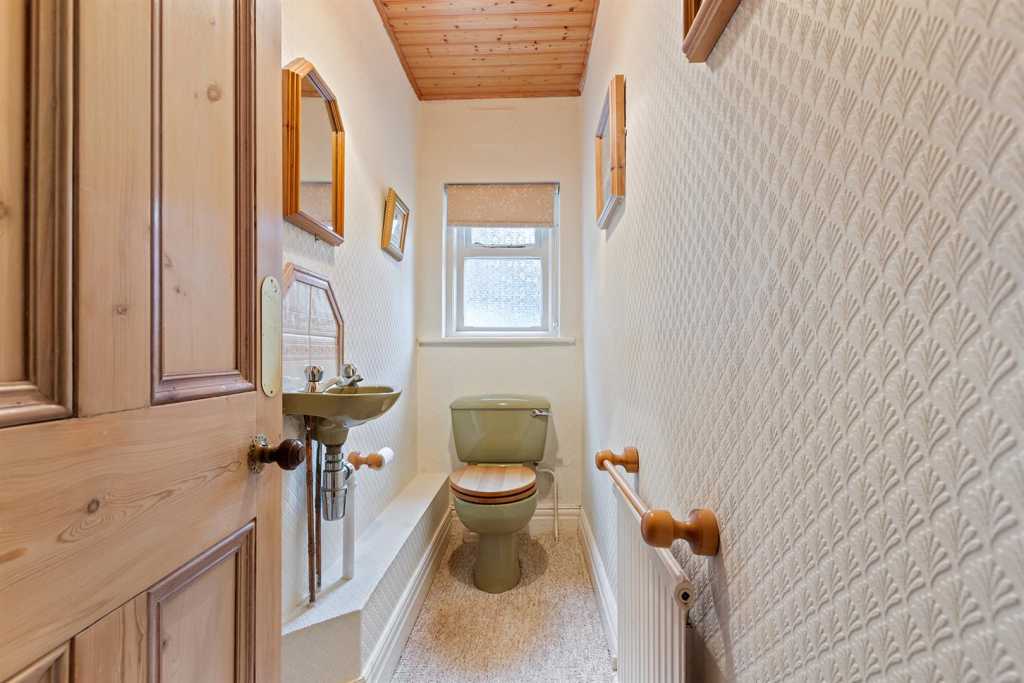 36 Upper Batley, Low Lane 29_297.png