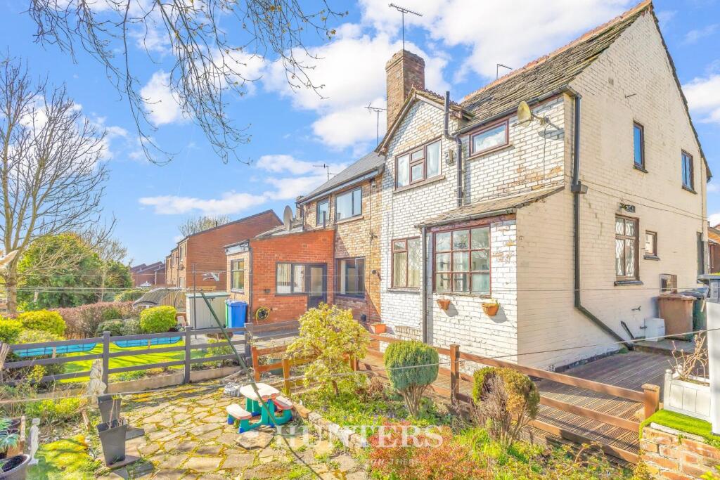 Higher Wood Street (23).jpg