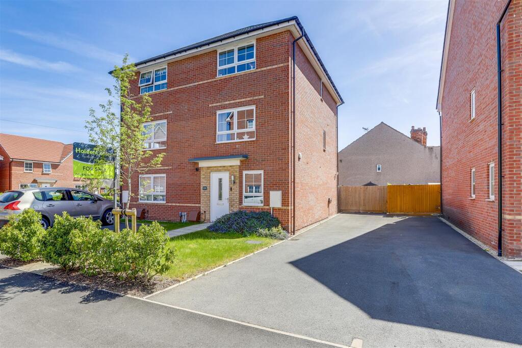 IMG_6626-IMG_6630 copy.jpg