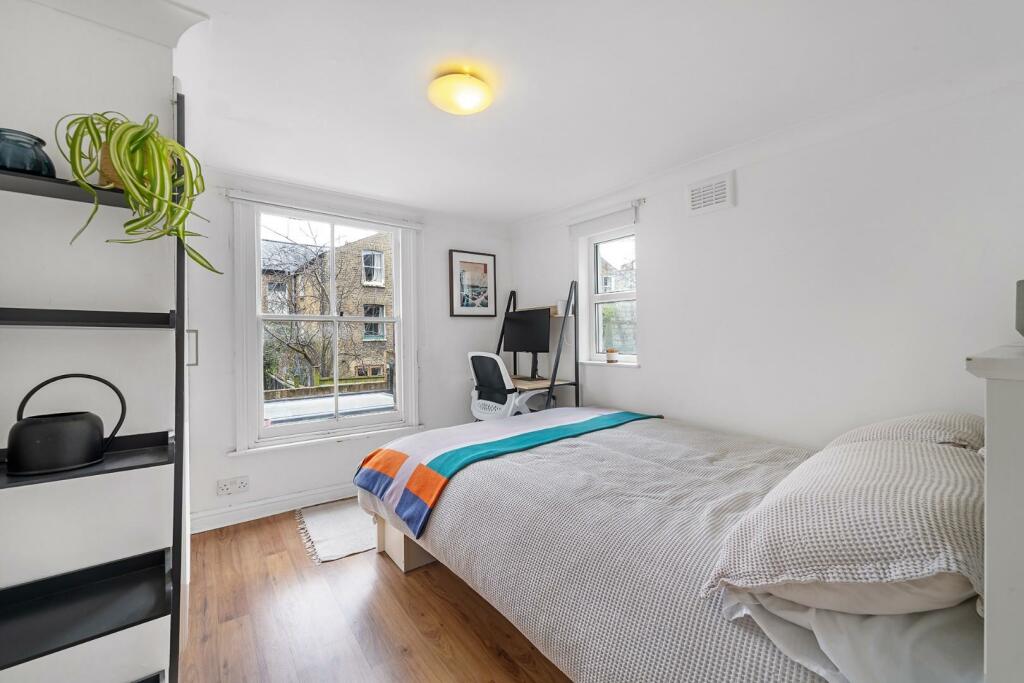 Bedroom 2.jpg