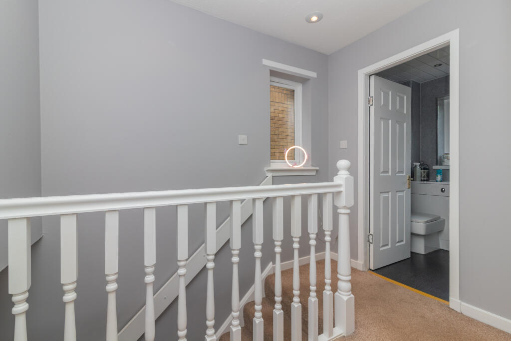 91 Greenlaw crescent L-36