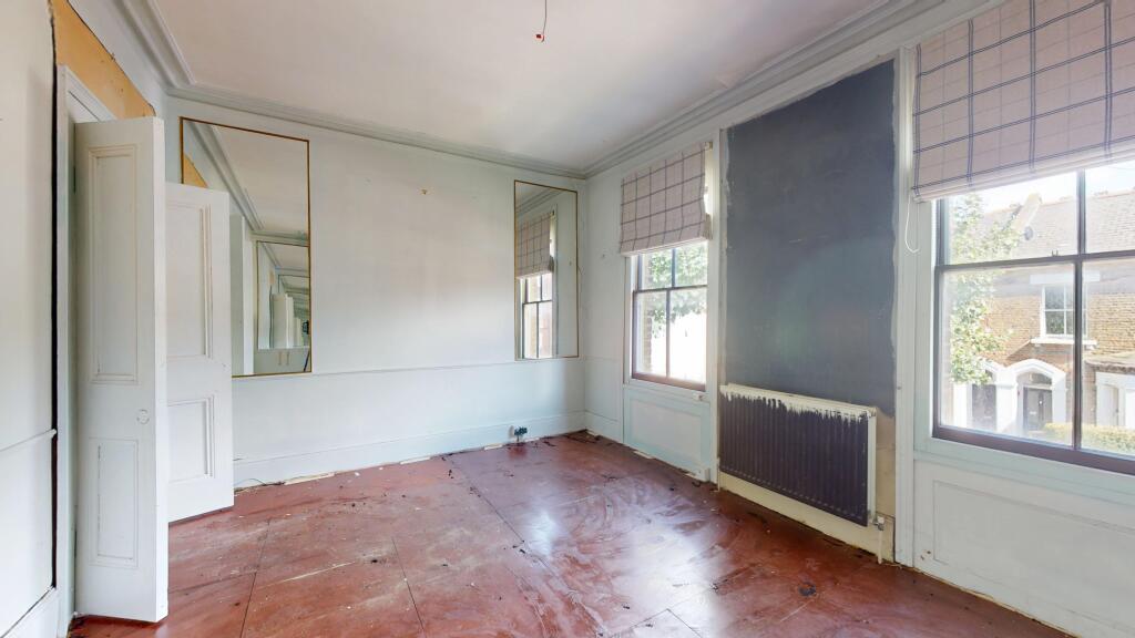 Upper Flat, 53 Grayshott Road, Battersea, London, SW11 5TS