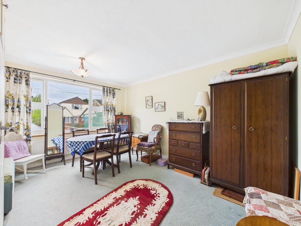 CAM02909G0-PR0388-STILL003